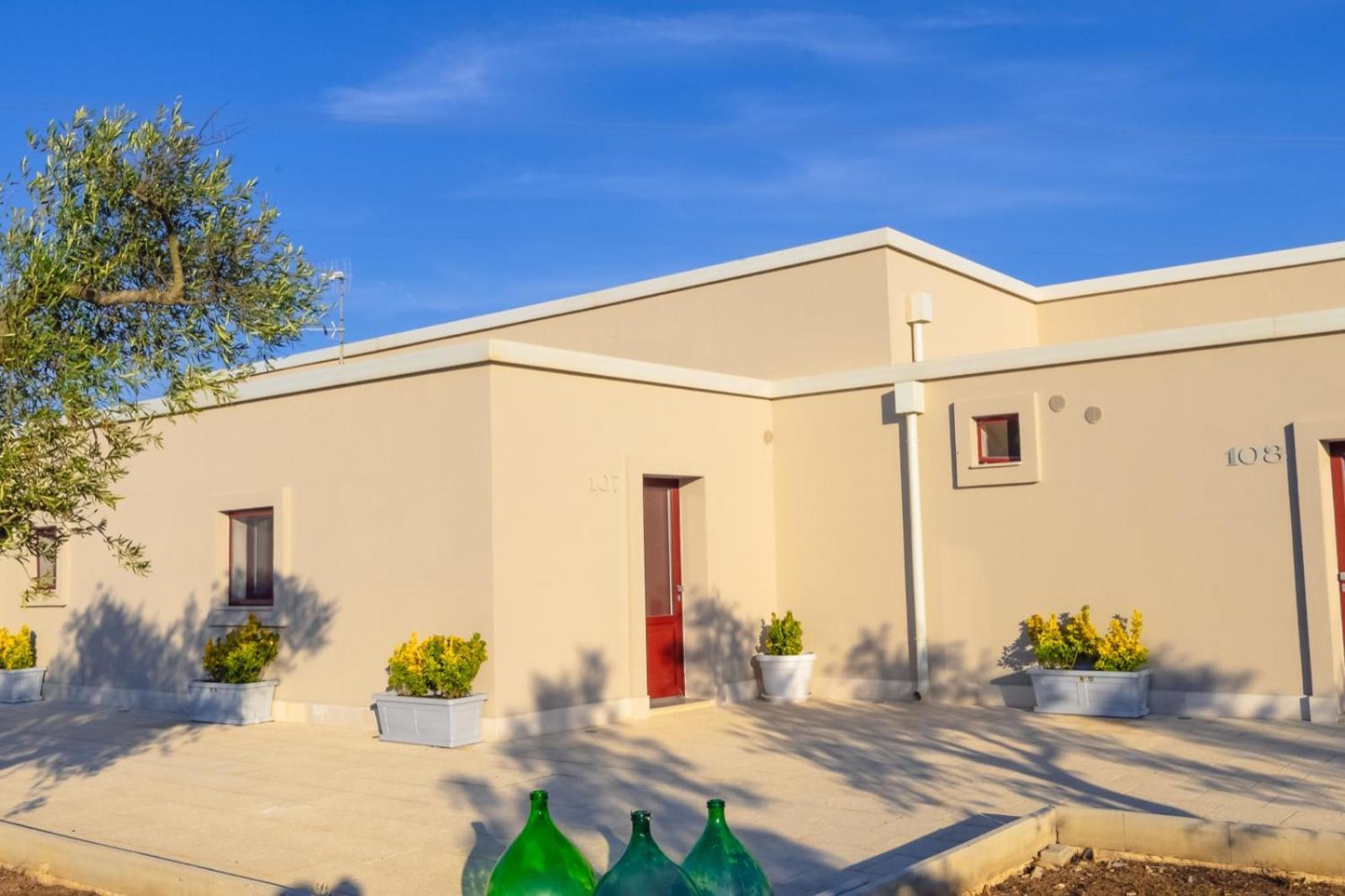 Villa Brigida Resort Santeramo in Colle Ngoại thất bức ảnh